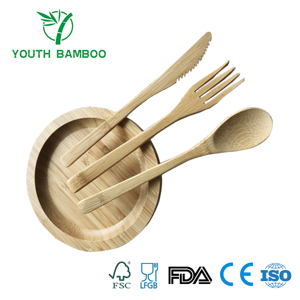 Bamboo Cutlery Set With Dish
